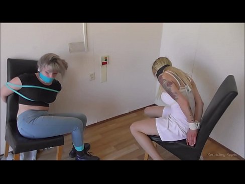 ❤️ צוגעבונדן / צוגעבונדן און געגאסען / מיידל אין נויט ️ שיין פּאָרן ביי אונדז ﹏
